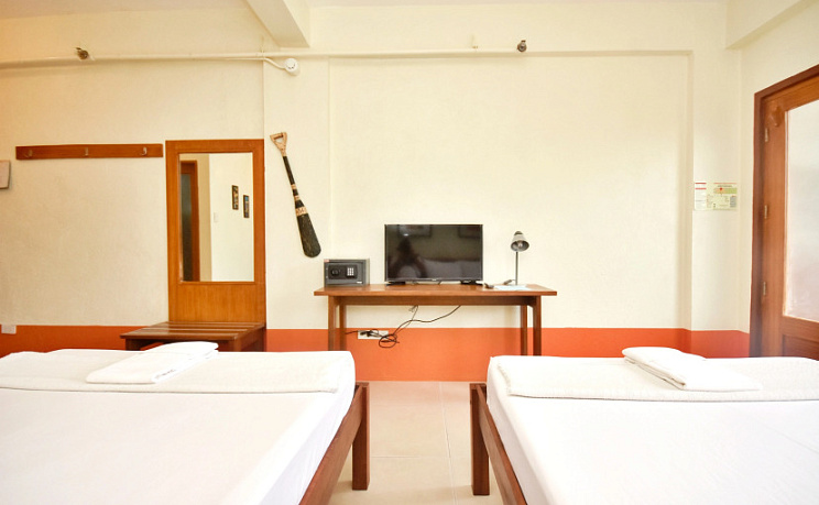 Agos Boracay Rooms + Beds 2