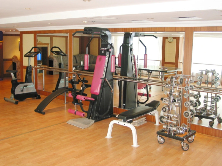 Golden Shine Hotel Dalian 9