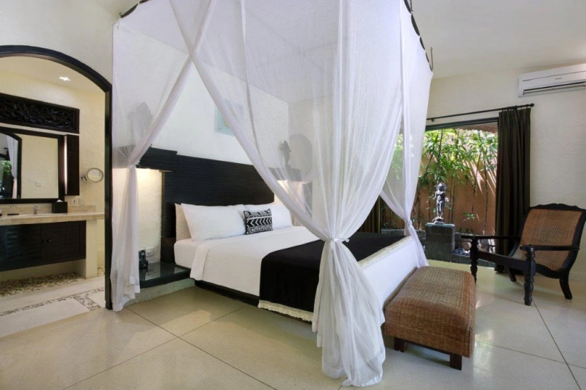 Impiana Private Villas Seminyak 4