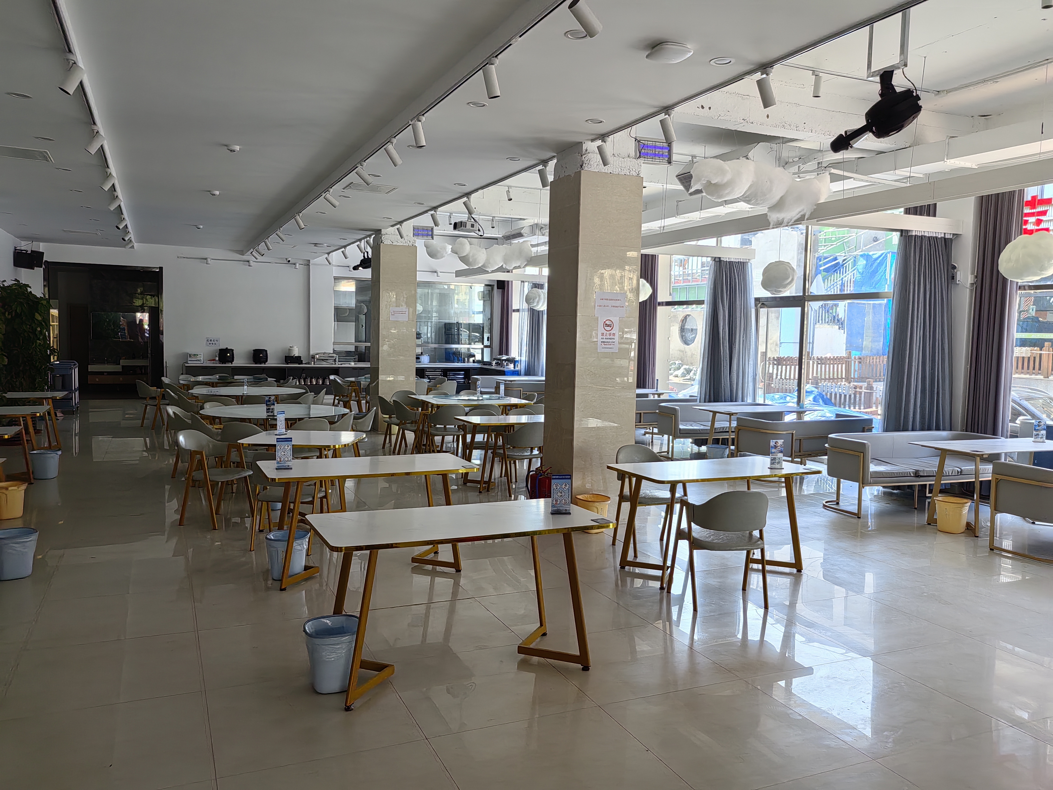 Beidaihe Yue Xin Hotel (Братья) 3