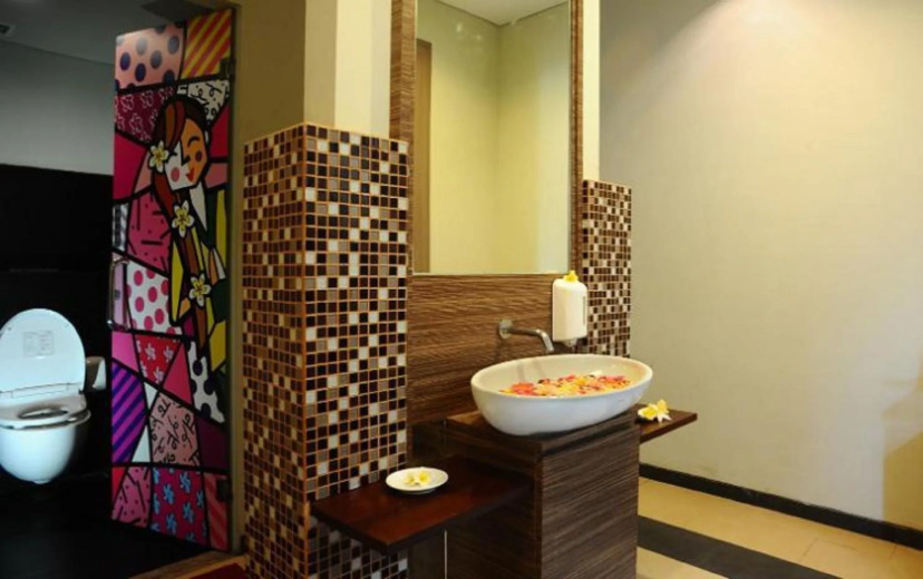 Boss Legian Hotel Powered by Archipelago 12