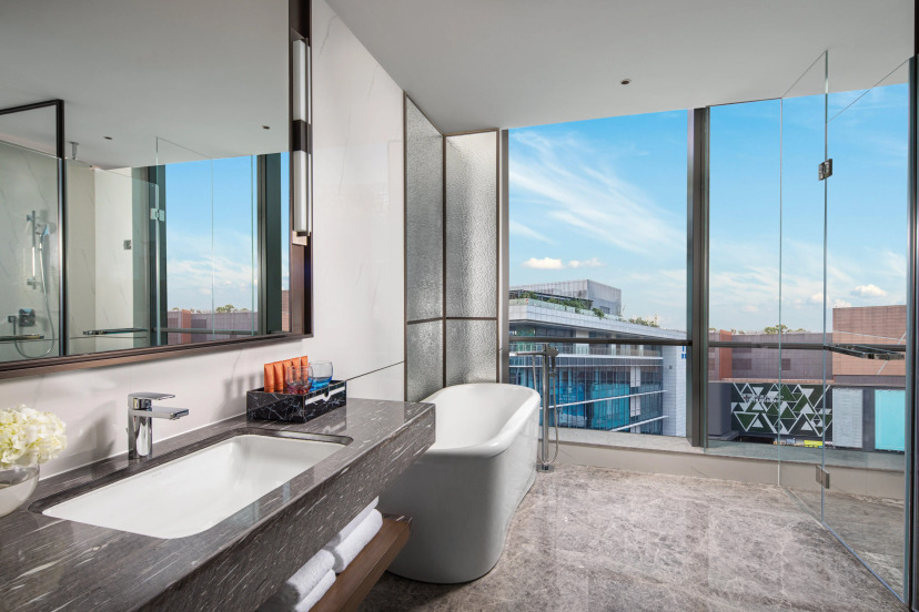 Crowne Plaza Shanghai Hongqiao by IHG 7