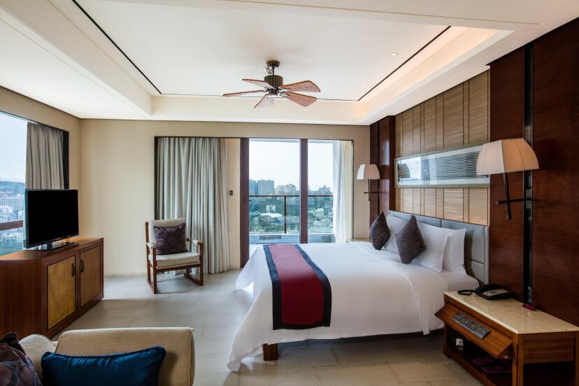 Crowne Plaza Sanya City Center 4