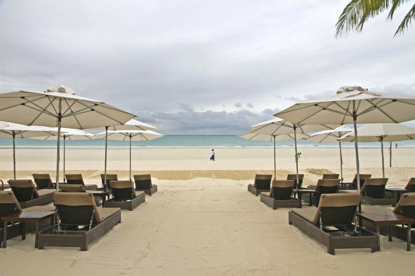 Two Seasons Boracay Resort 16