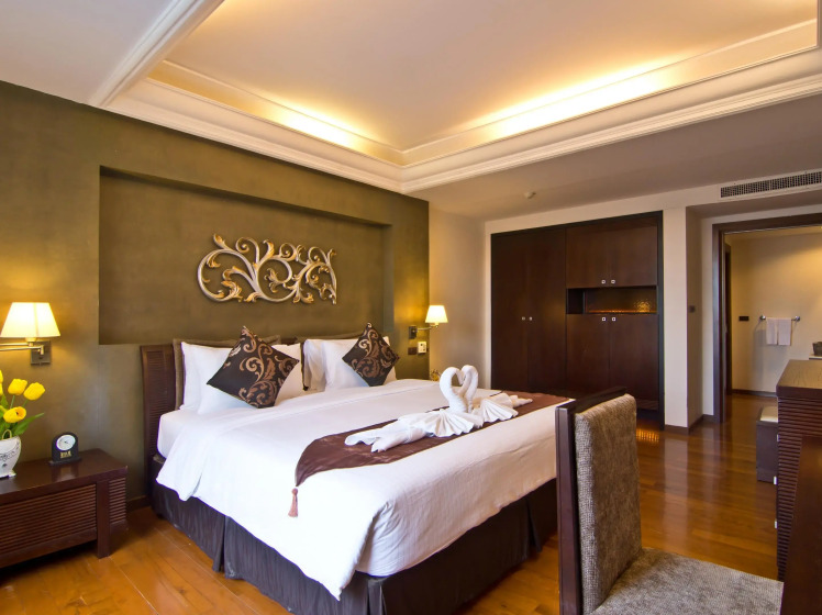 LK Mantra Pura Resort 10