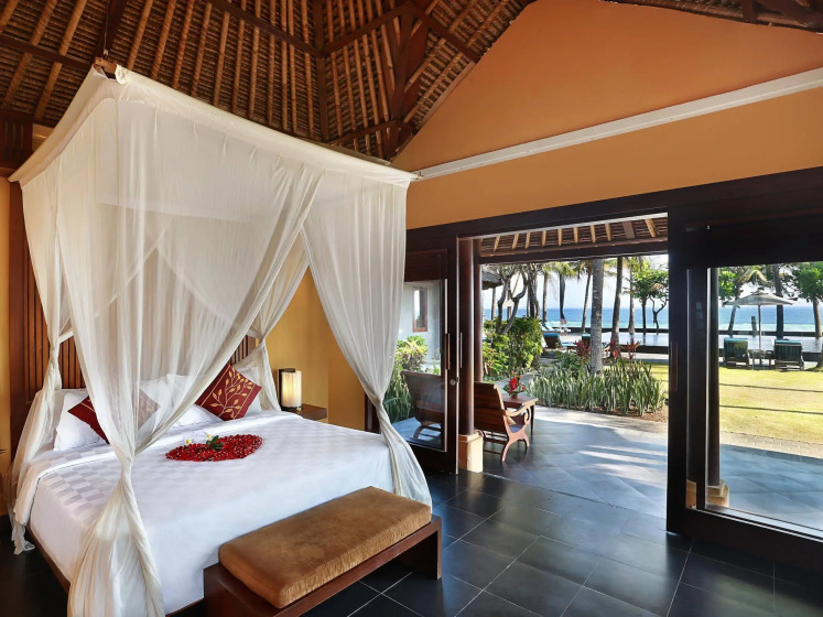 Nirwana Beach & Resort 33