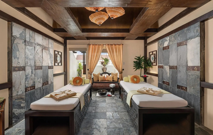 Henann Regency Resort & Spa 19