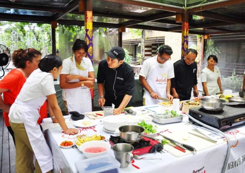 THE HAVEN Bali Seminyak 30