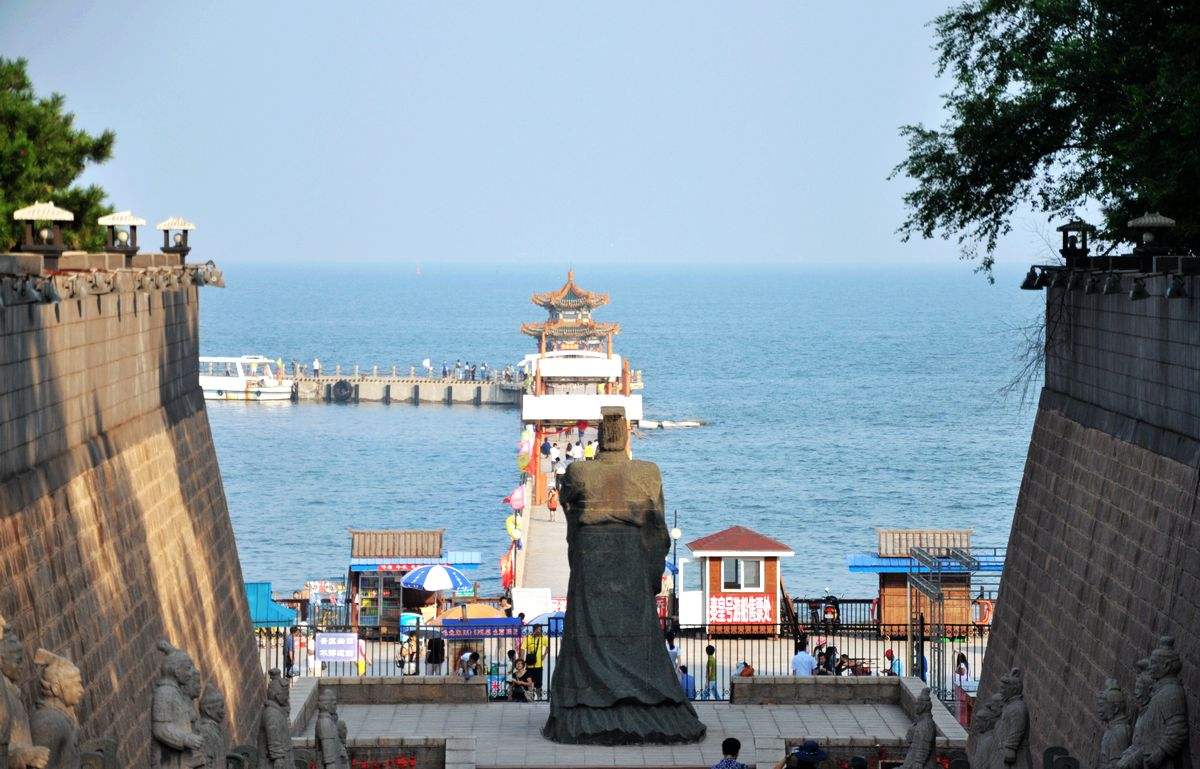 Дворец императора Цинь Шихуана