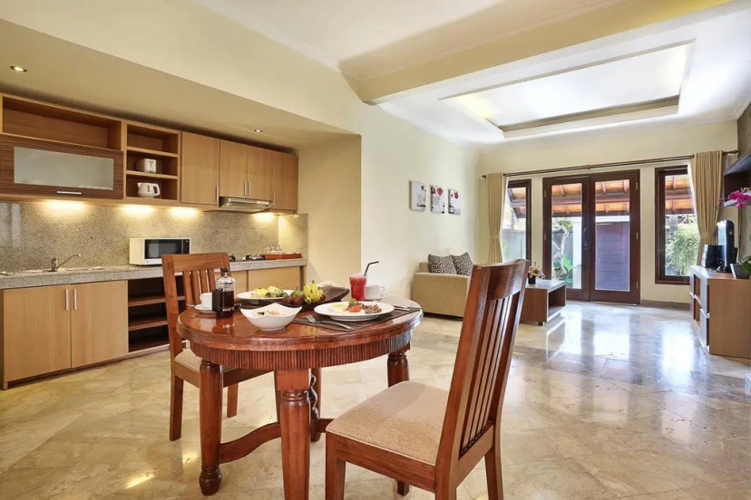 The Club Villas Seminyak 11