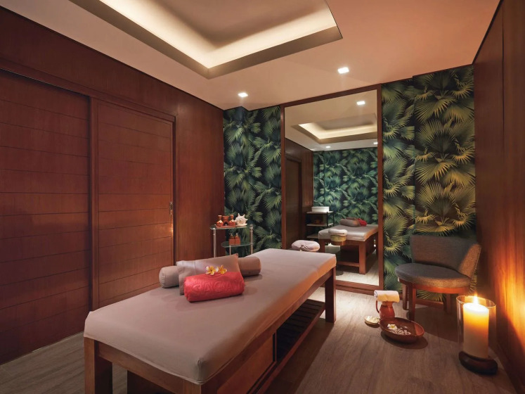 Movenpick Resort & Spa Boracay 28