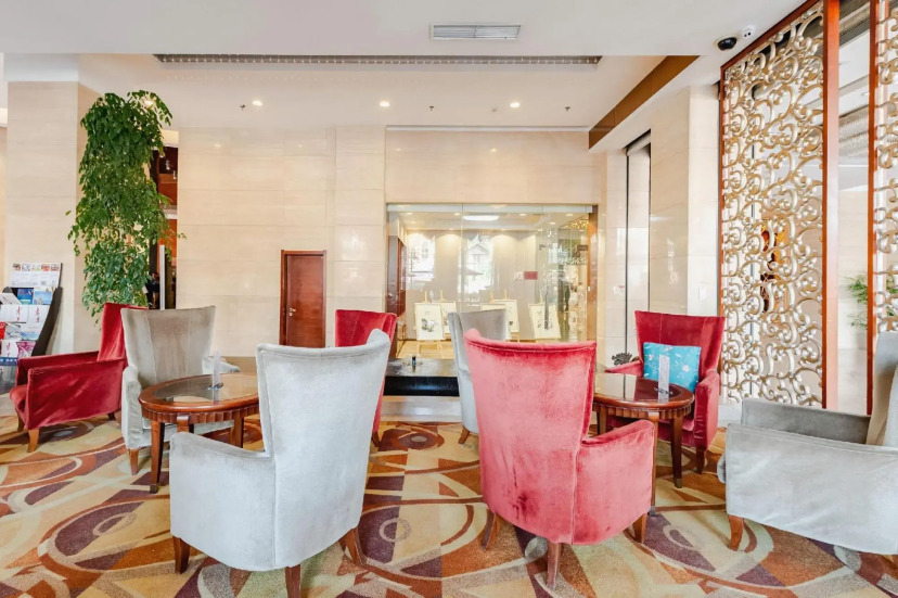 Furong International Hotel 8