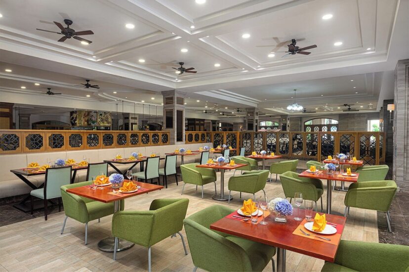 Crowne Plaza Resort Sanya Bay 33