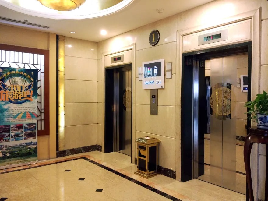 Central Plaza Hotel 3