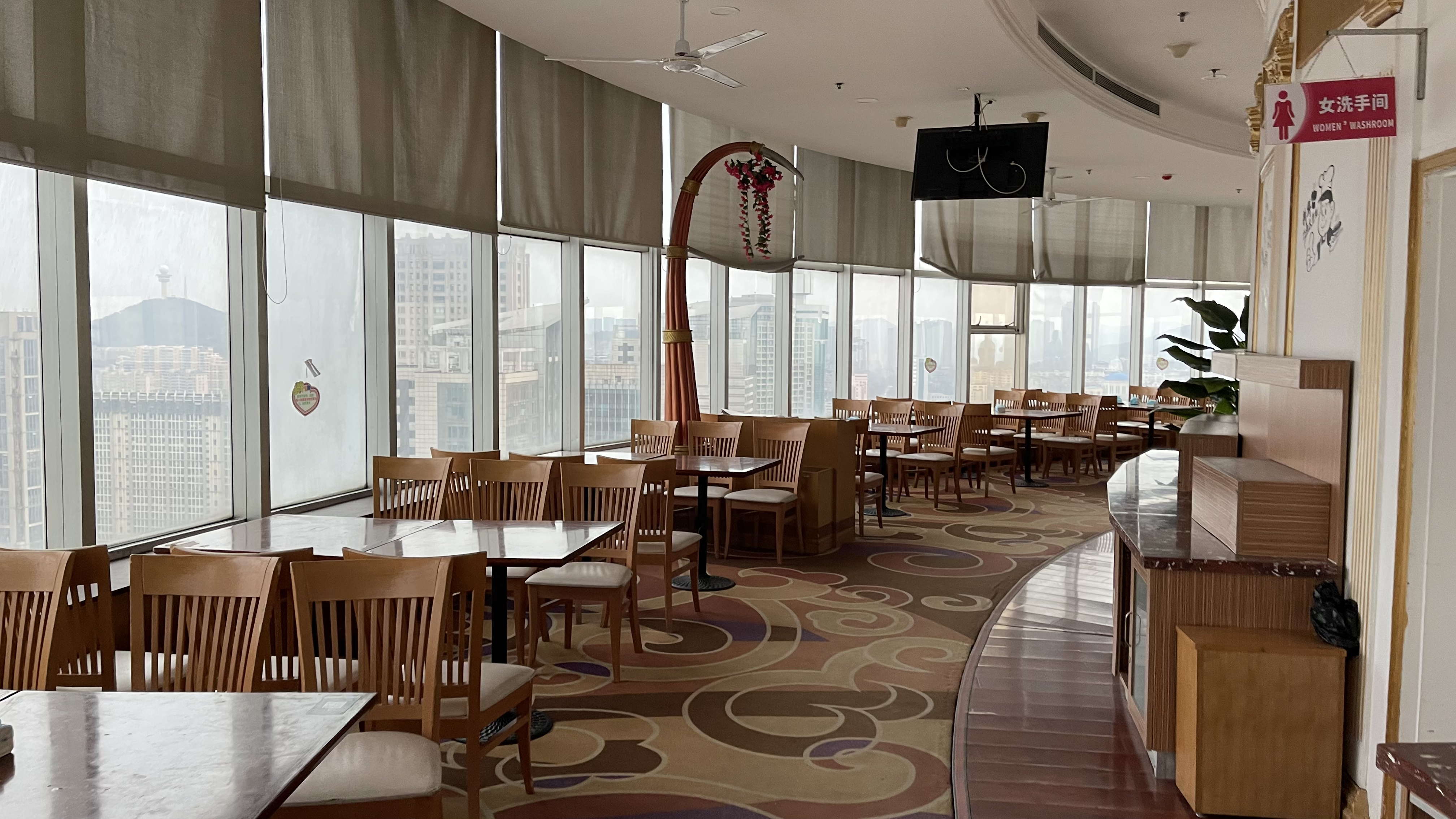 Zhongshan Hotel Dalian 4