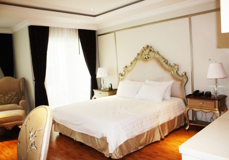 LK The Empress Pattaya 12