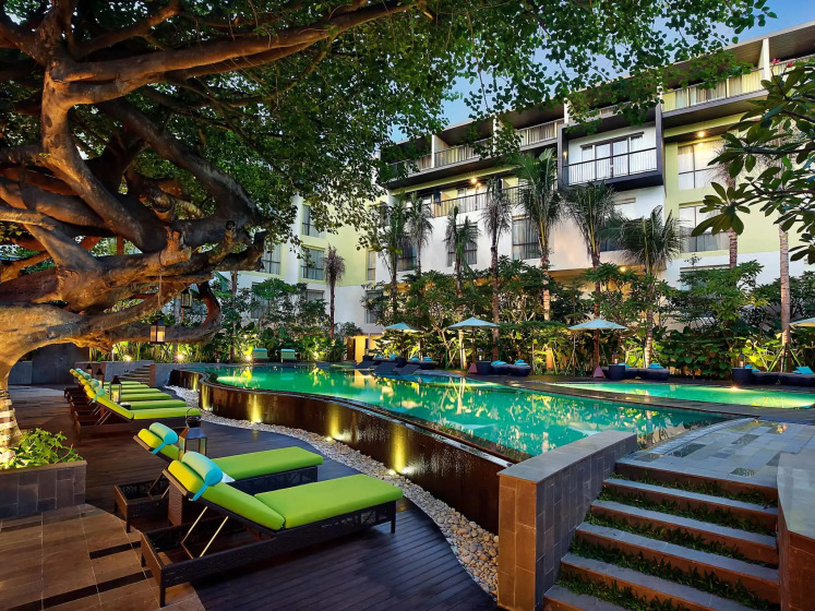 Mercure Bali Legian 21