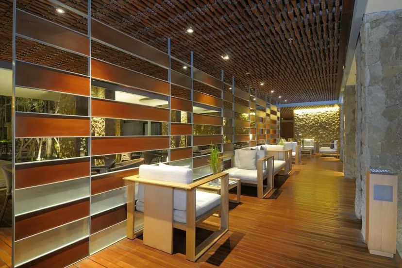 THE HAVEN Bali Seminyak 17