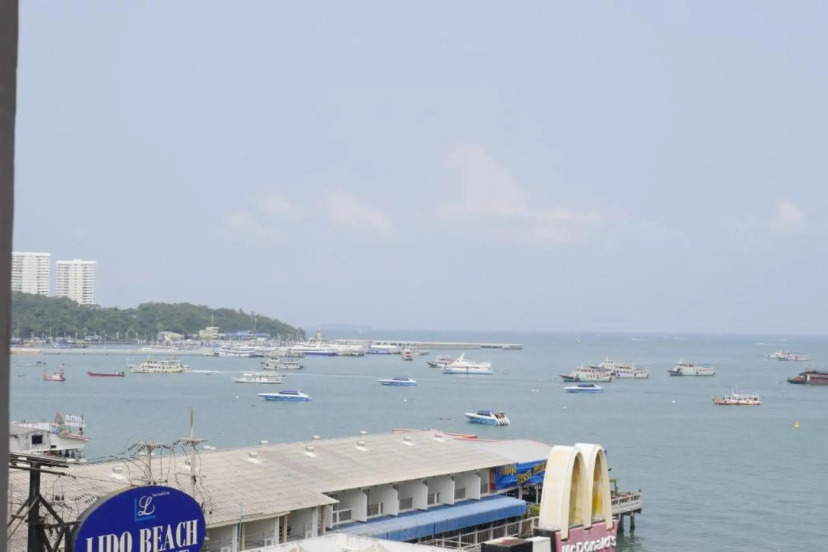 Cloudotel Walking Street 19