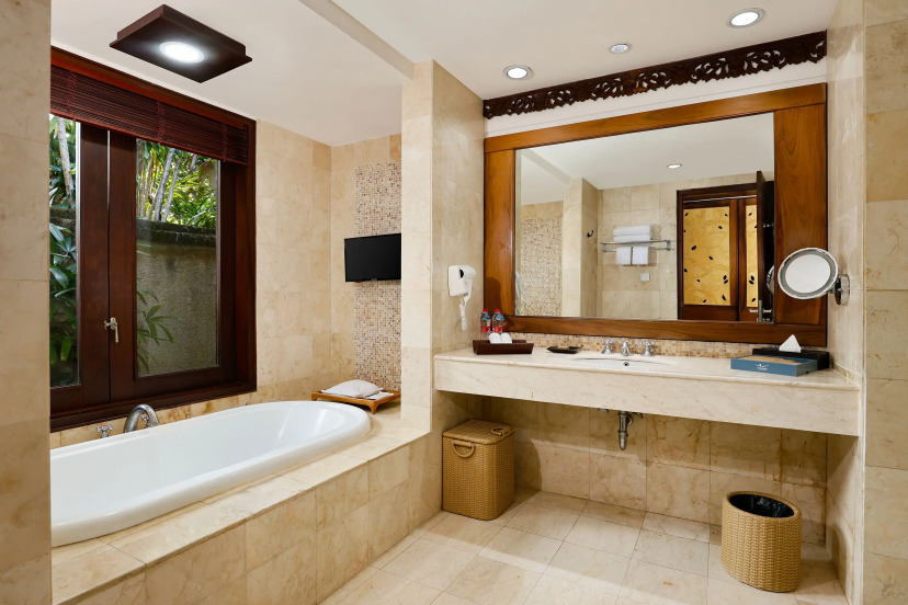 Rama Beach Resort and Villas 9