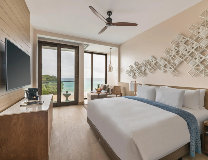 Crimson Resort & Spa Boracay 4