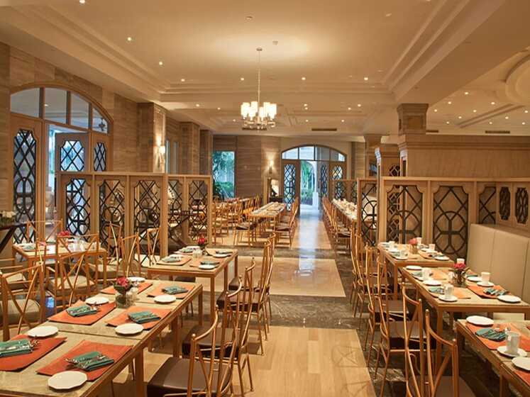 Crowne Plaza Resort Sanya Bay 26