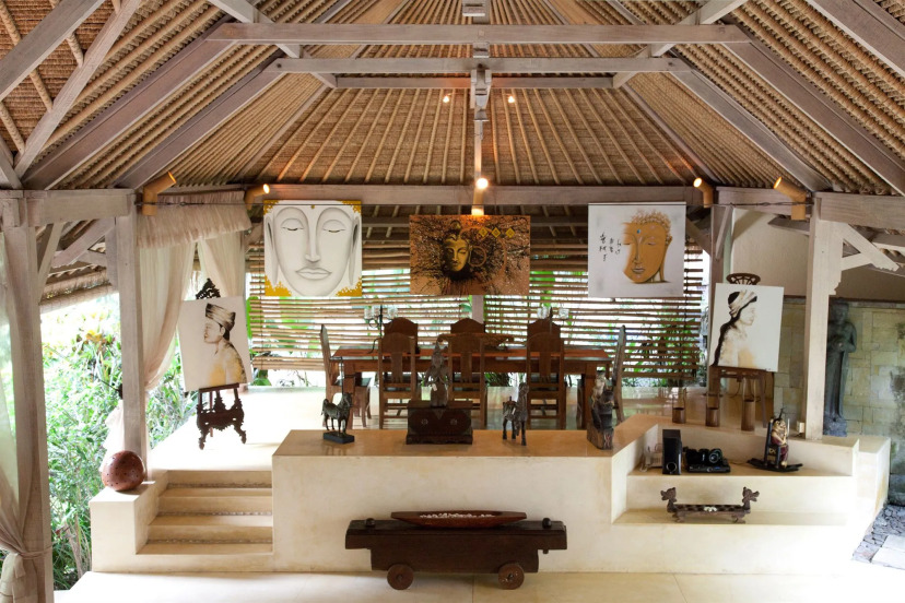 VILLA MATHIS UMALAS 18