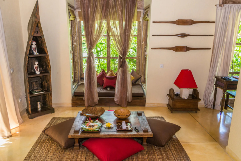 VILLA MATHIS UMALAS 4