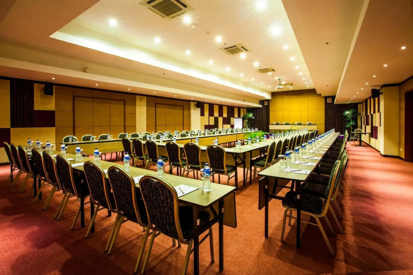 Kuta Central Park 19