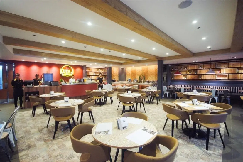 Azalea Hotels & Residences Boracay 18