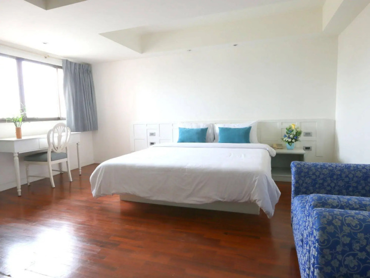 Cloudotel Walking Street 5