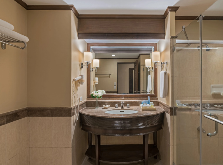 Henann Regency Resort & Spa 14