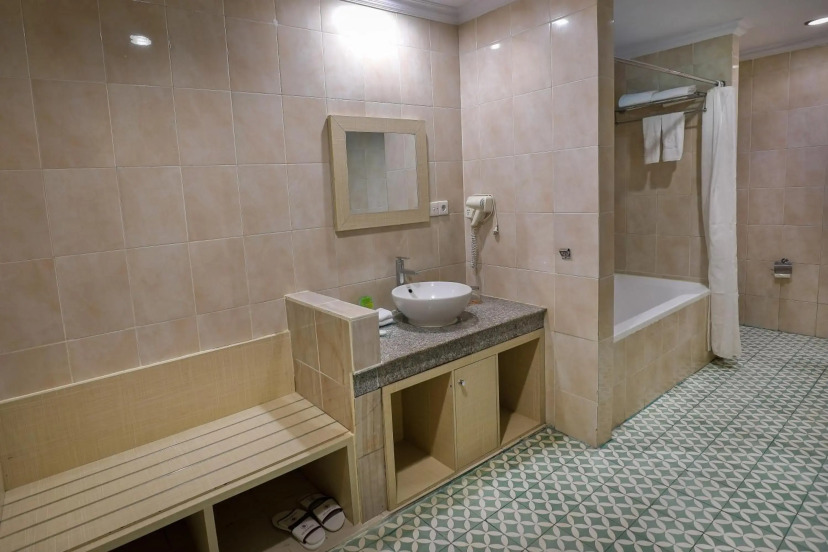 Puri Saron Seminyak 8