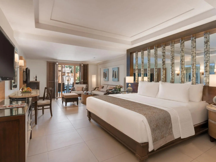 Henann Regency Resort & Spa 5