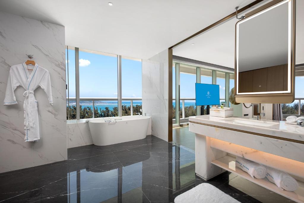 Hainan Sangem Moon Hotel 13