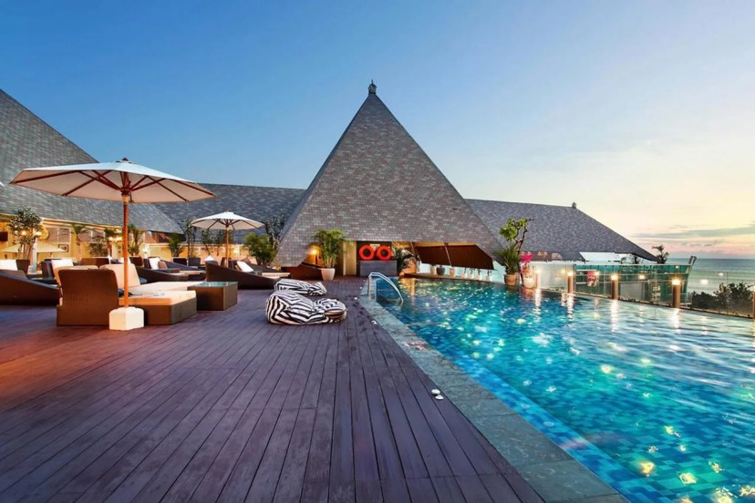 The Kuta Beach Heritage Hotel Bali - Managed By AccorHotels 12