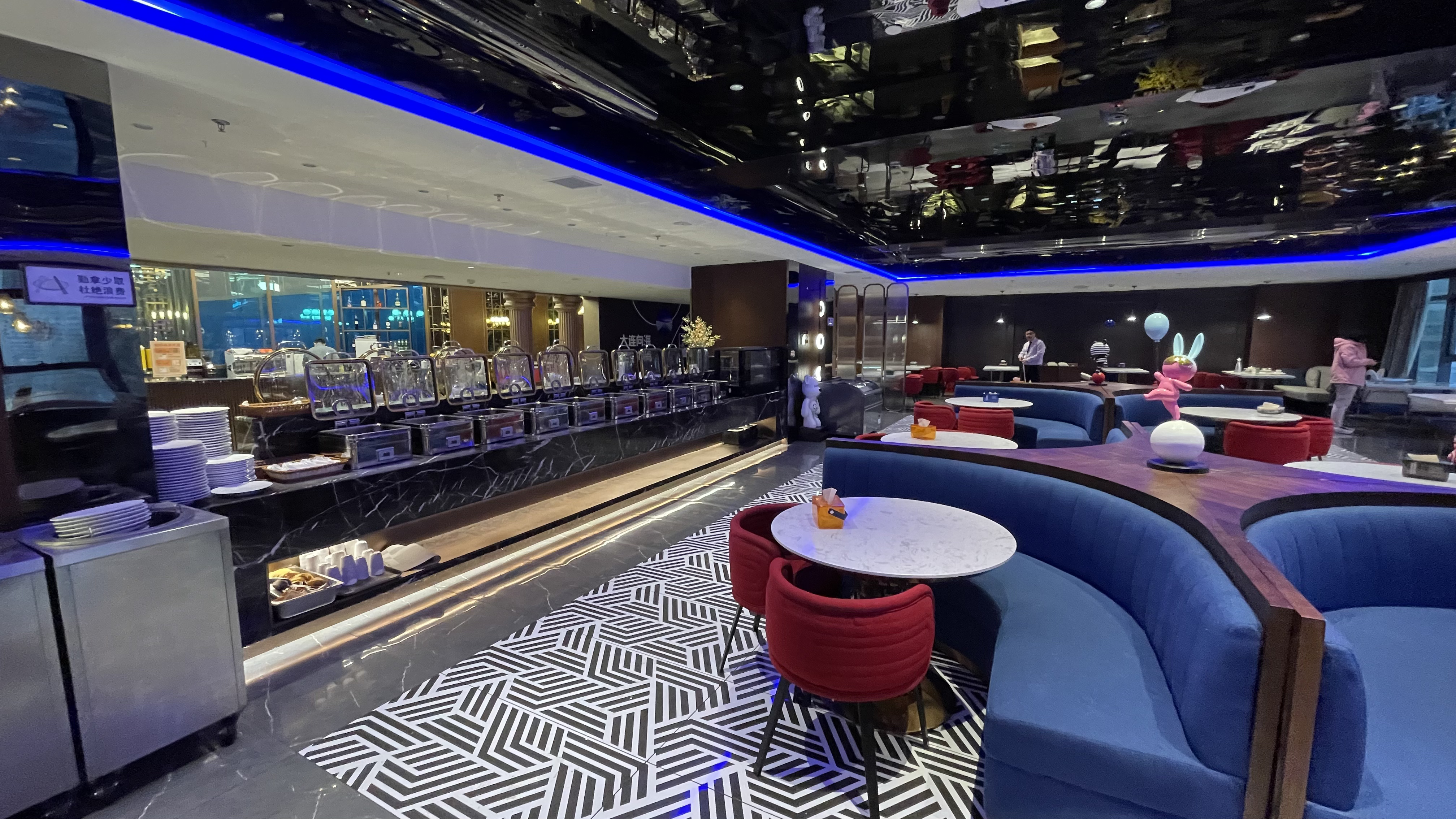 Meihao Lizhi Hotel (Dalian Station Zhongshan Square) 14