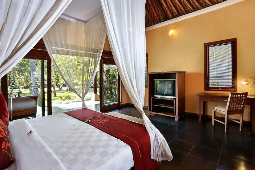 Nirwana Beach & Resort 3