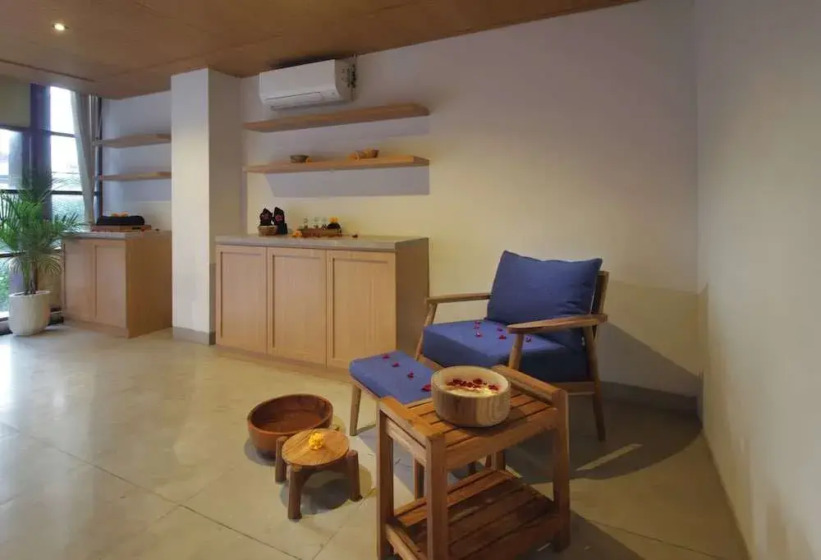 Nadi Hotel Legian 14