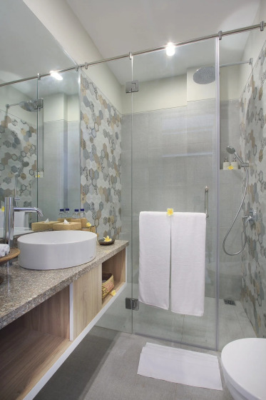 Tapa Tepi Kali Canggu by Pramana 10