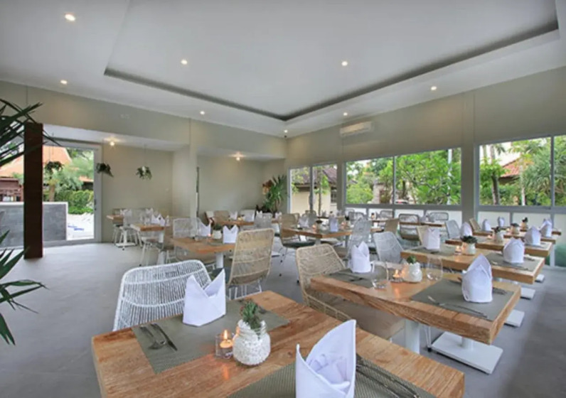 Tapa Tepi Kali Canggu by Pramana 27