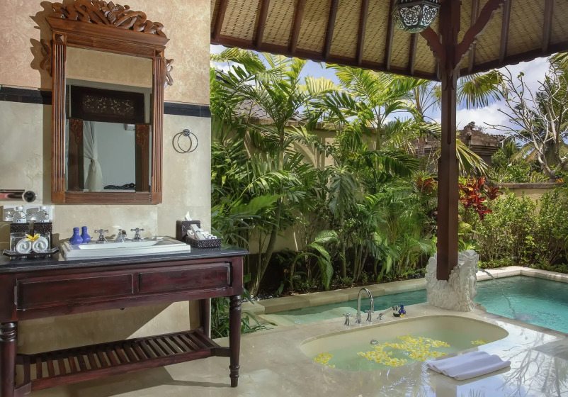 Dwaraka The Royal Villas 18