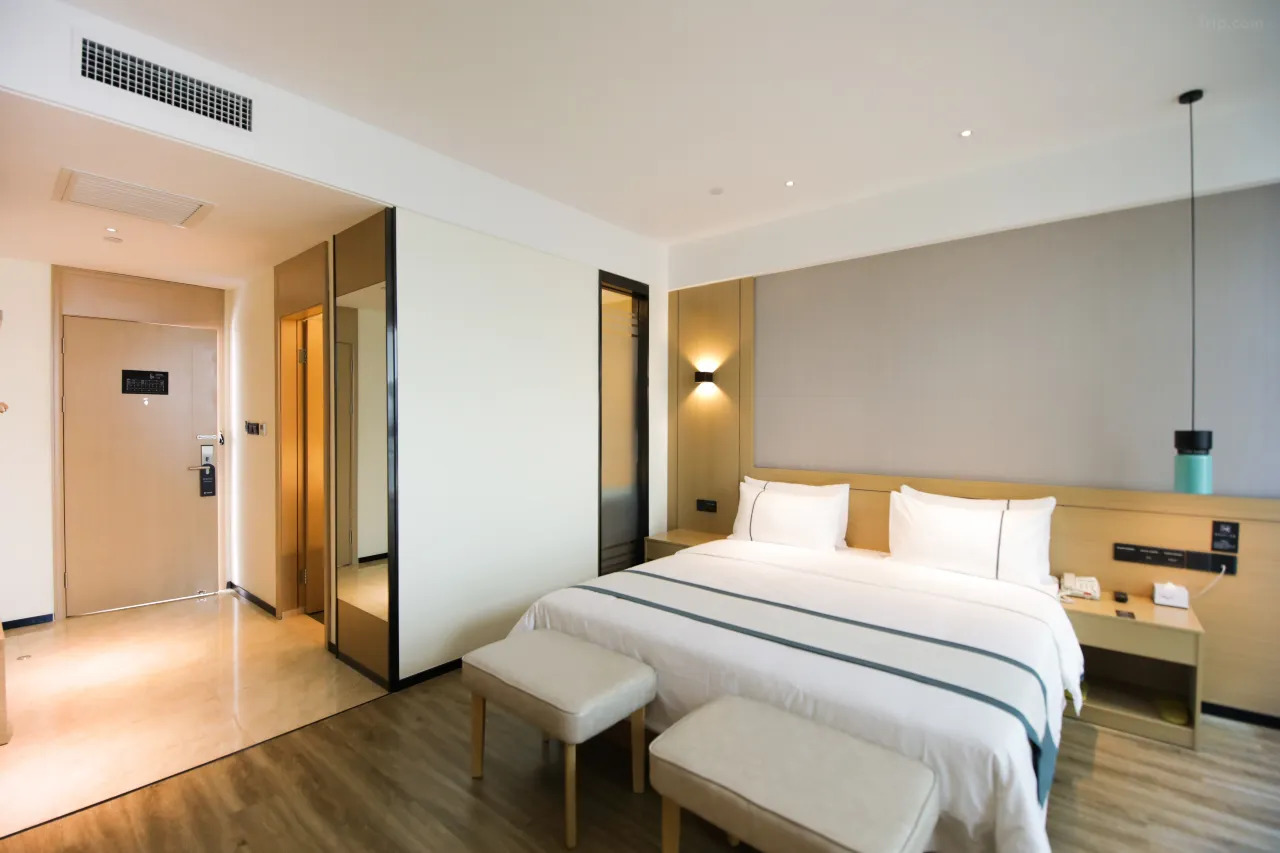 City Convenience Hotel (Changchun High-tech Zone Guanggu Street Store) 13