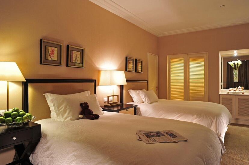 Broadway Mansions Hotel 11