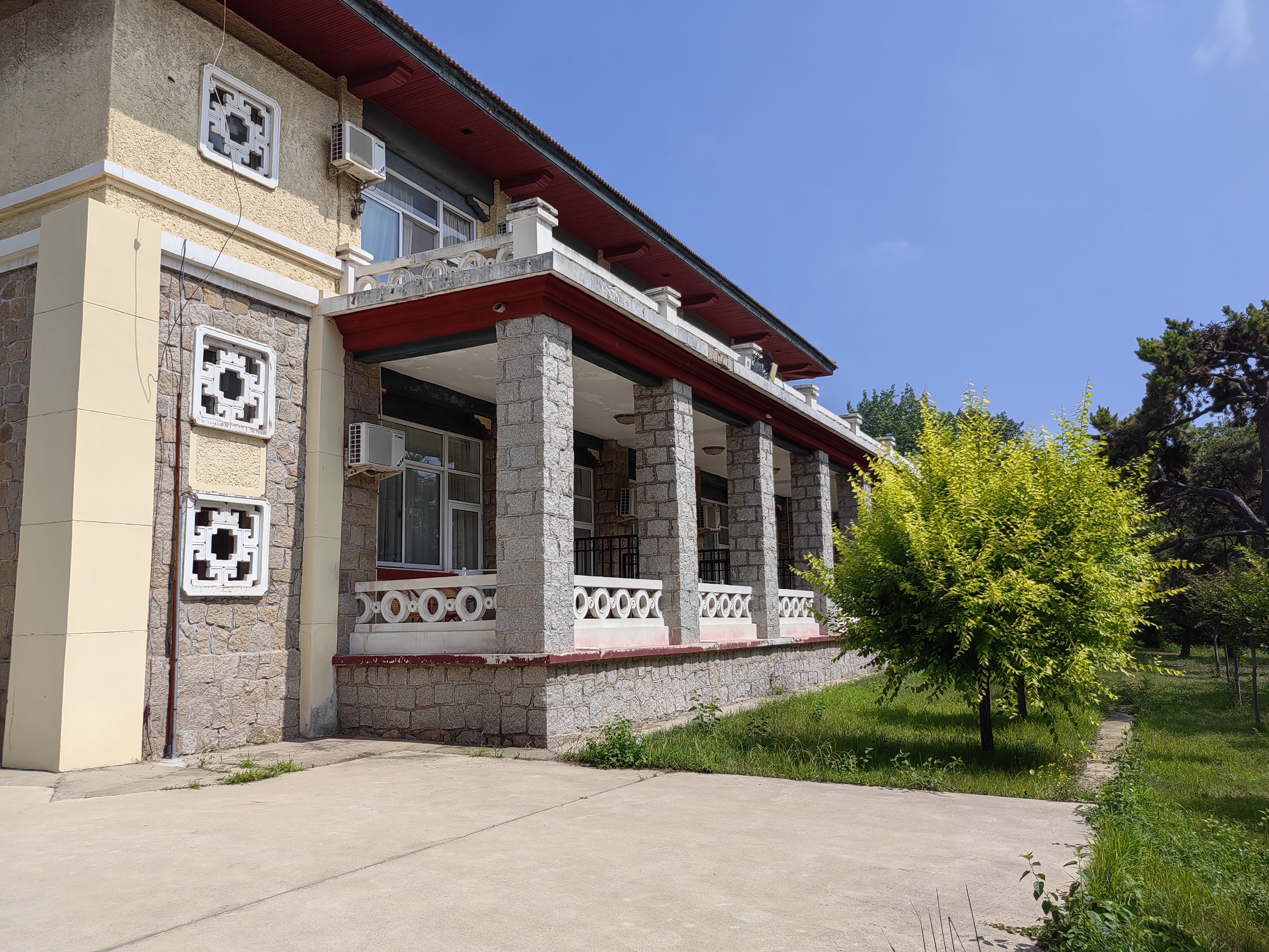 Friendship Hotel (Дружба) 10