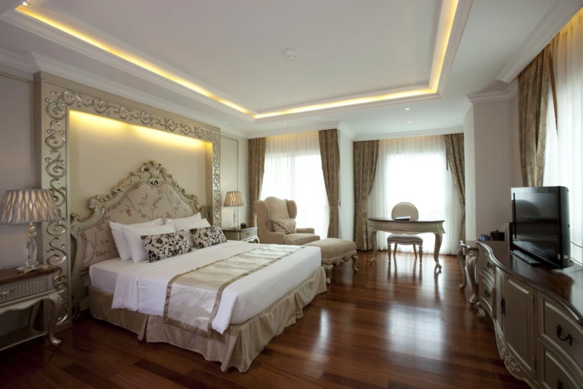 LK The Empress Pattaya 15