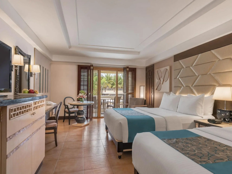 Henann Regency Resort & Spa 6