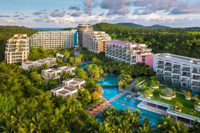 Premier Residence Phu Quoc Emerald Bay managed by Accor