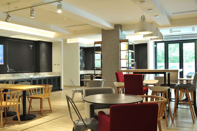 Campanile Shanghai Natural History Museum 15