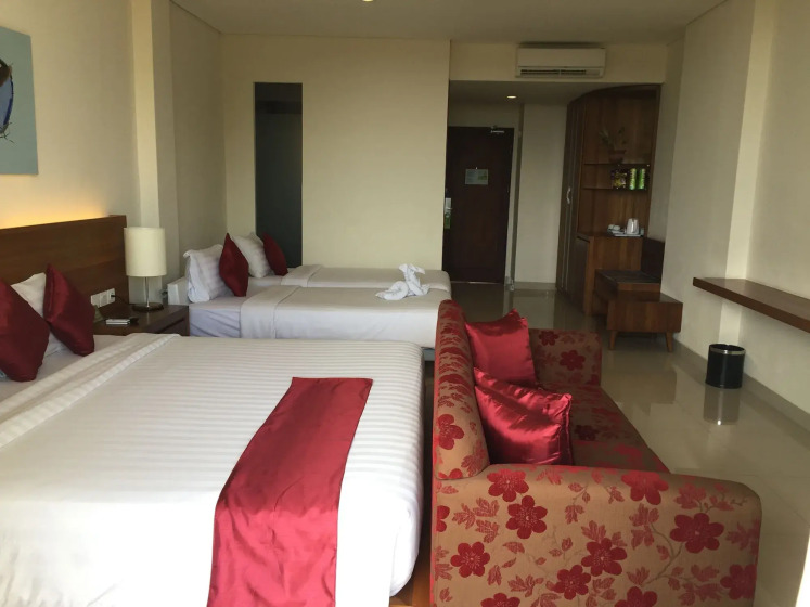 Taksu Sanur Hotel 35